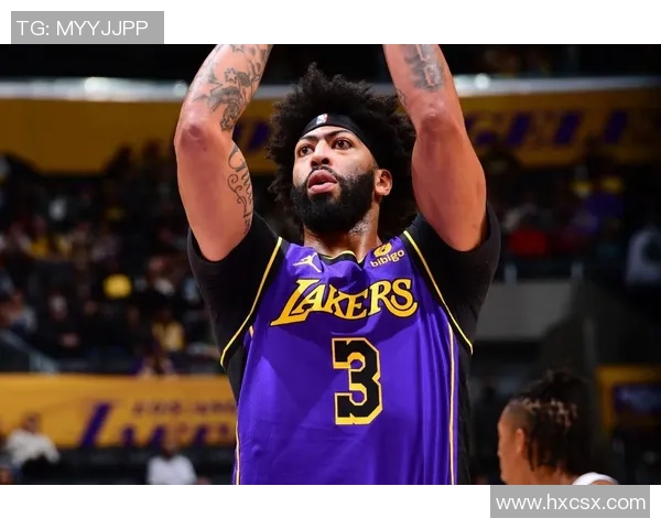 浓眉在热火对湖人比赛中的精彩数据表现分析与解读